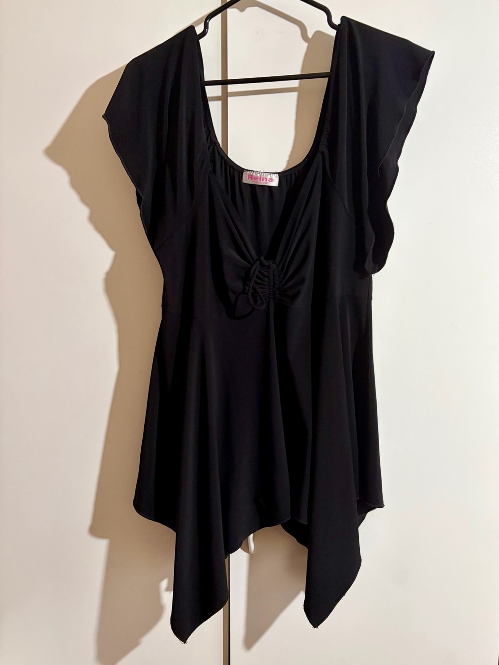 Reina Black Flutter-Sleeve V-Neck Tunic #0111